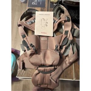 BabyBjorn Carrier Mini 3D Mesh Dusty Pink